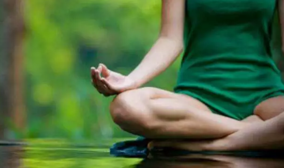 綠色星期四心輪