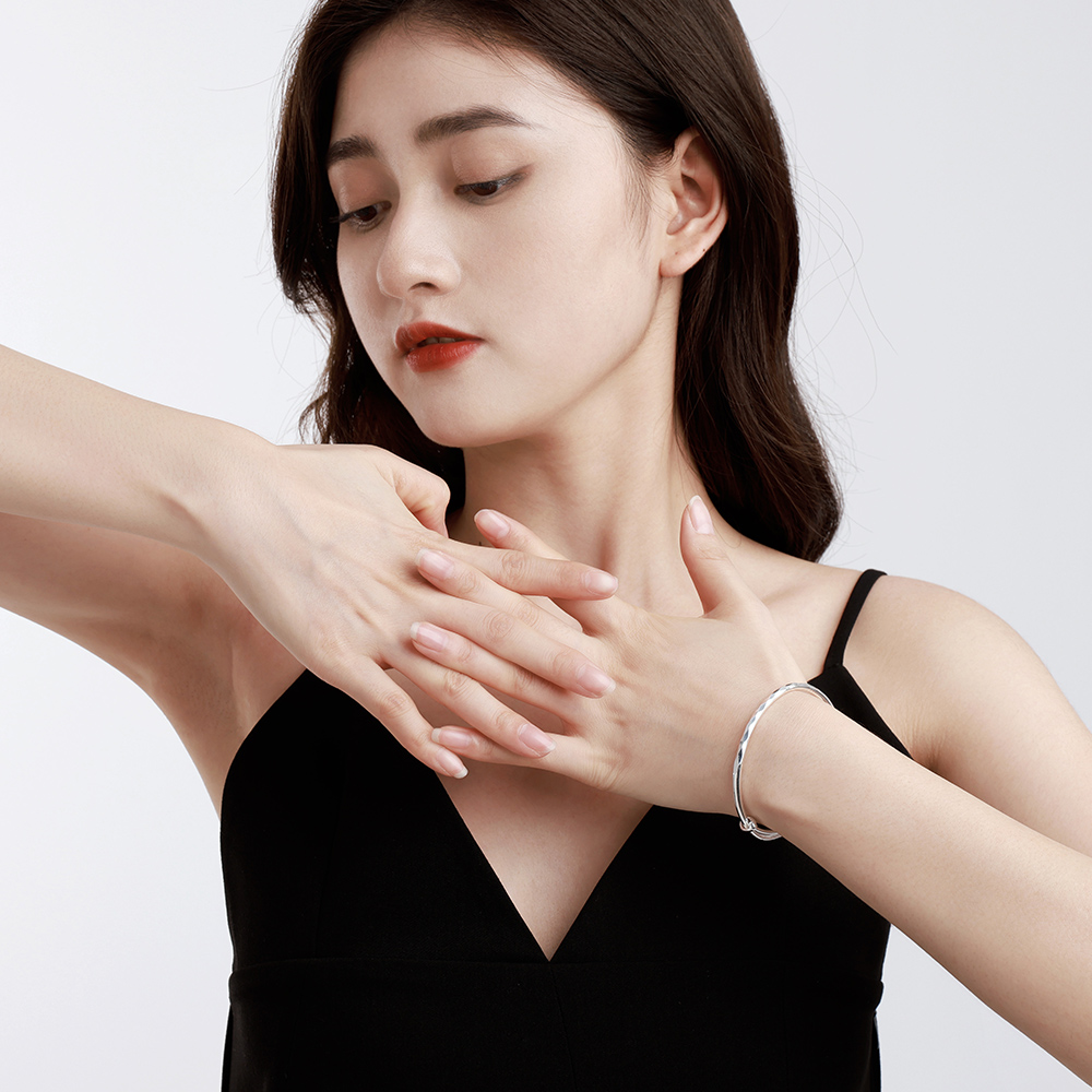 七夕情人節丨不規則菱鏡面手鐲「純銀」  禮物推薦-VANA氛圍飾品