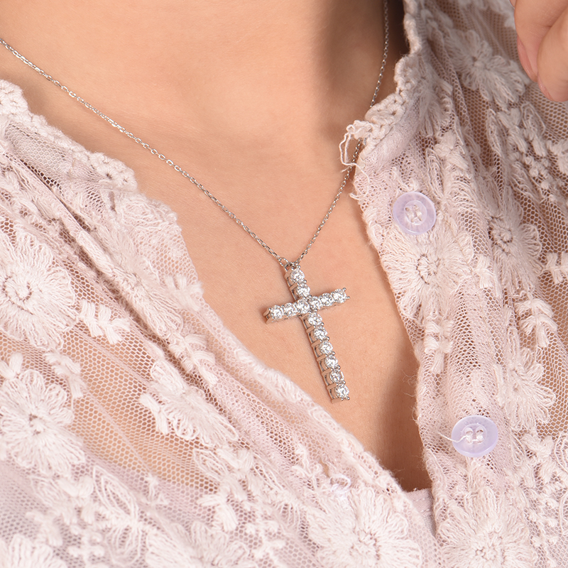 七夕情人節丨莫桑鑽 · 「愛情十字架」莫桑項鍊  禮物推薦Moissanite-VANA氛圍飾品