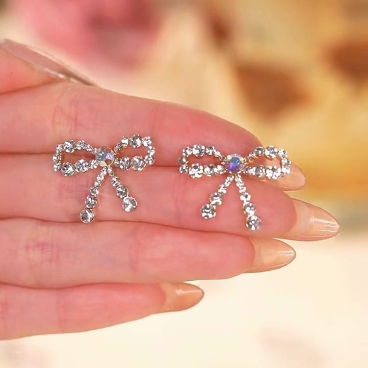 一款兩戴蝴蝶結流蘇耳環-FANYIACC