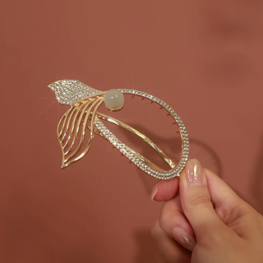 碎鑽魚尾盤髮神器-FANYIACC
