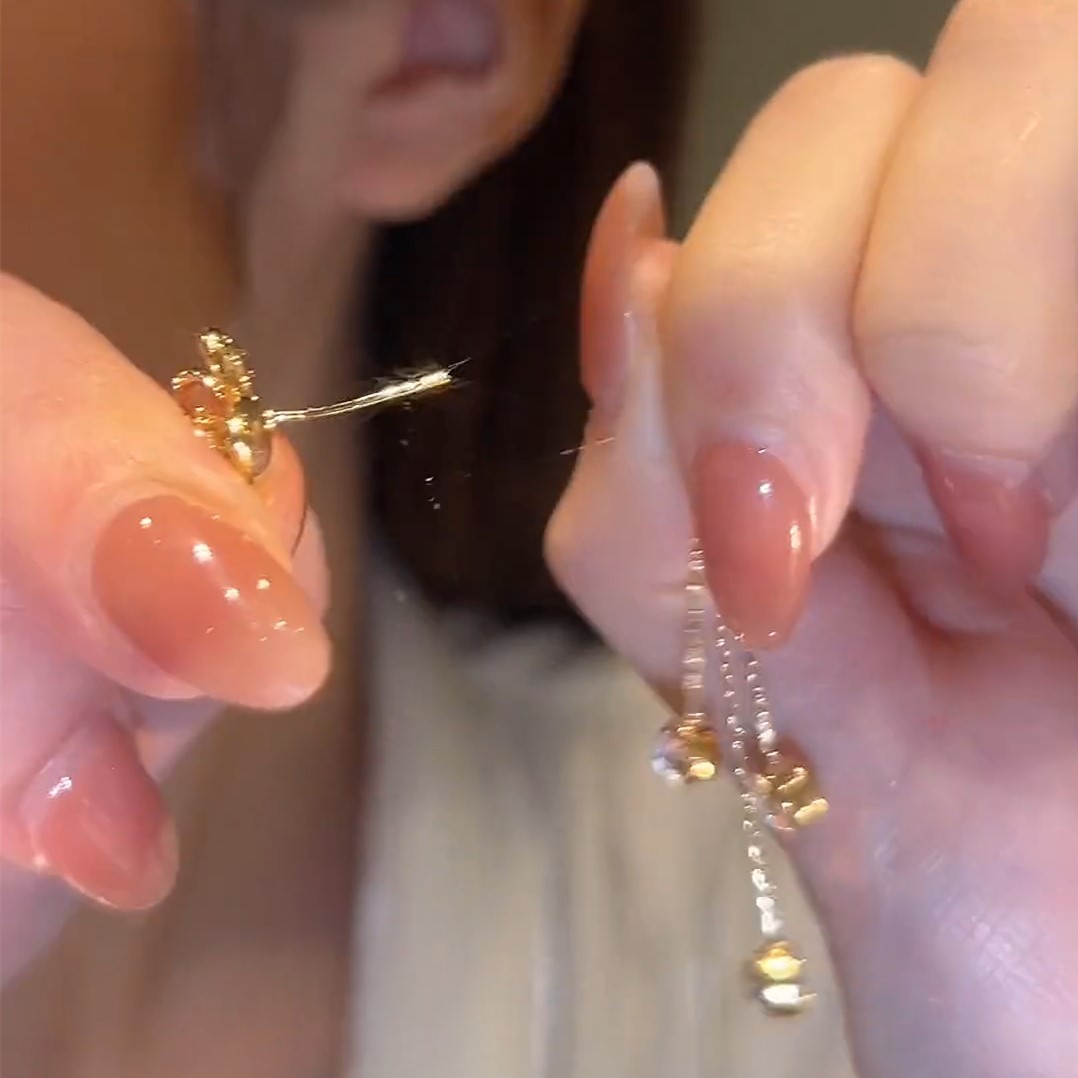 白色小花流蘇珍珠耳環【一款兩戴設計】-FANYIACC