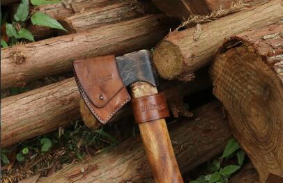 About TOURBON Vintage Leather Axe Head Sheath and Belt Carrier Review