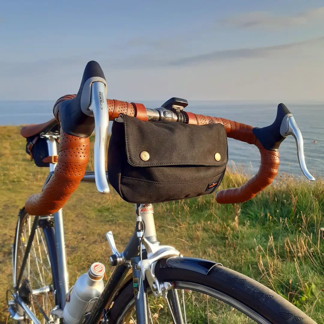 About TOURBON Vintage Canvas Bike Handlebar Bag Review