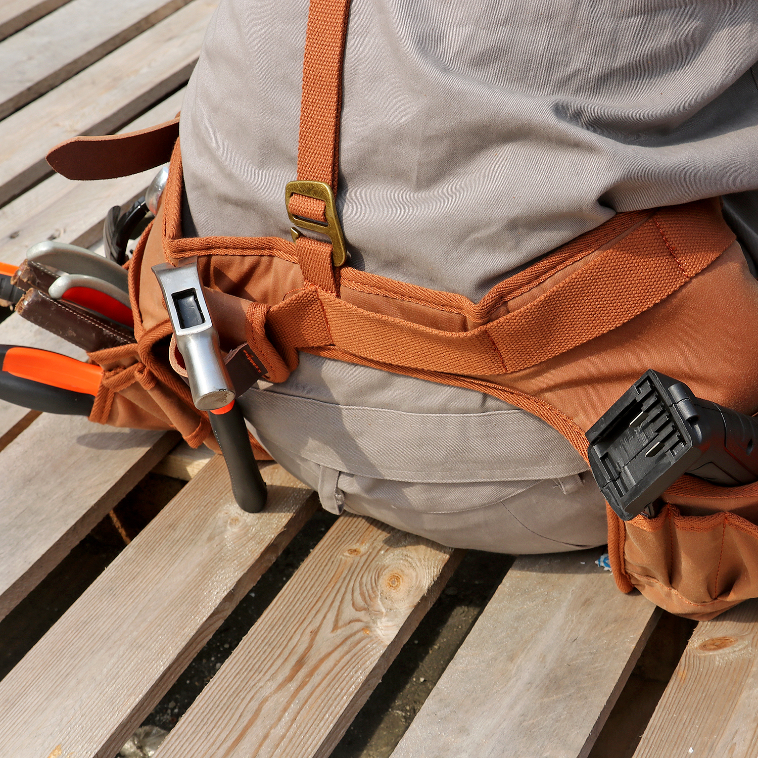 tool belt suspenders carpenter