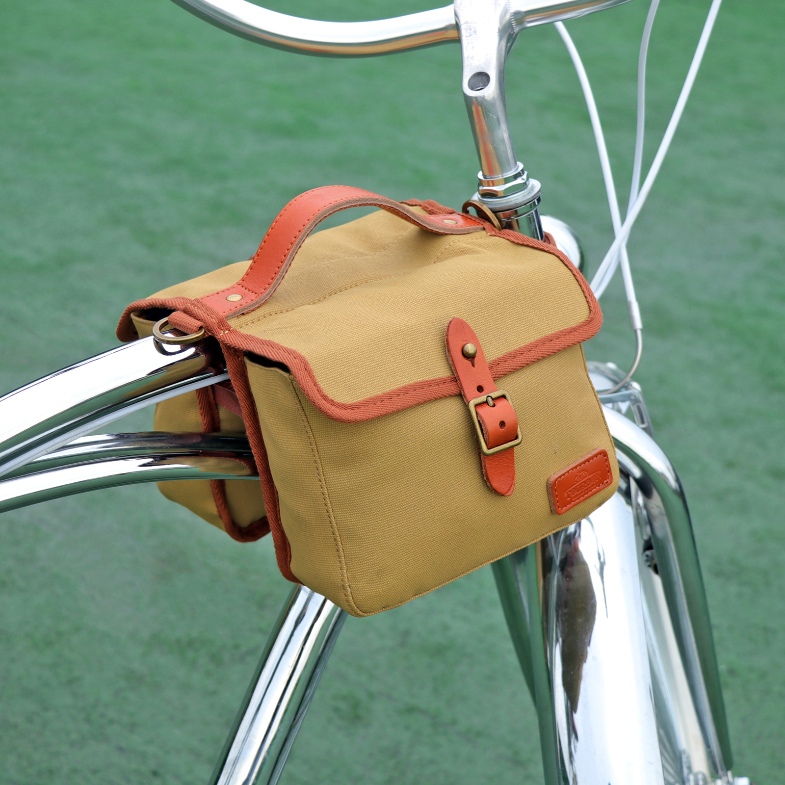 About TOURBON Canvas Bike Top Tube Bag Double Pannier Bike Front Frame Pouch Video Show