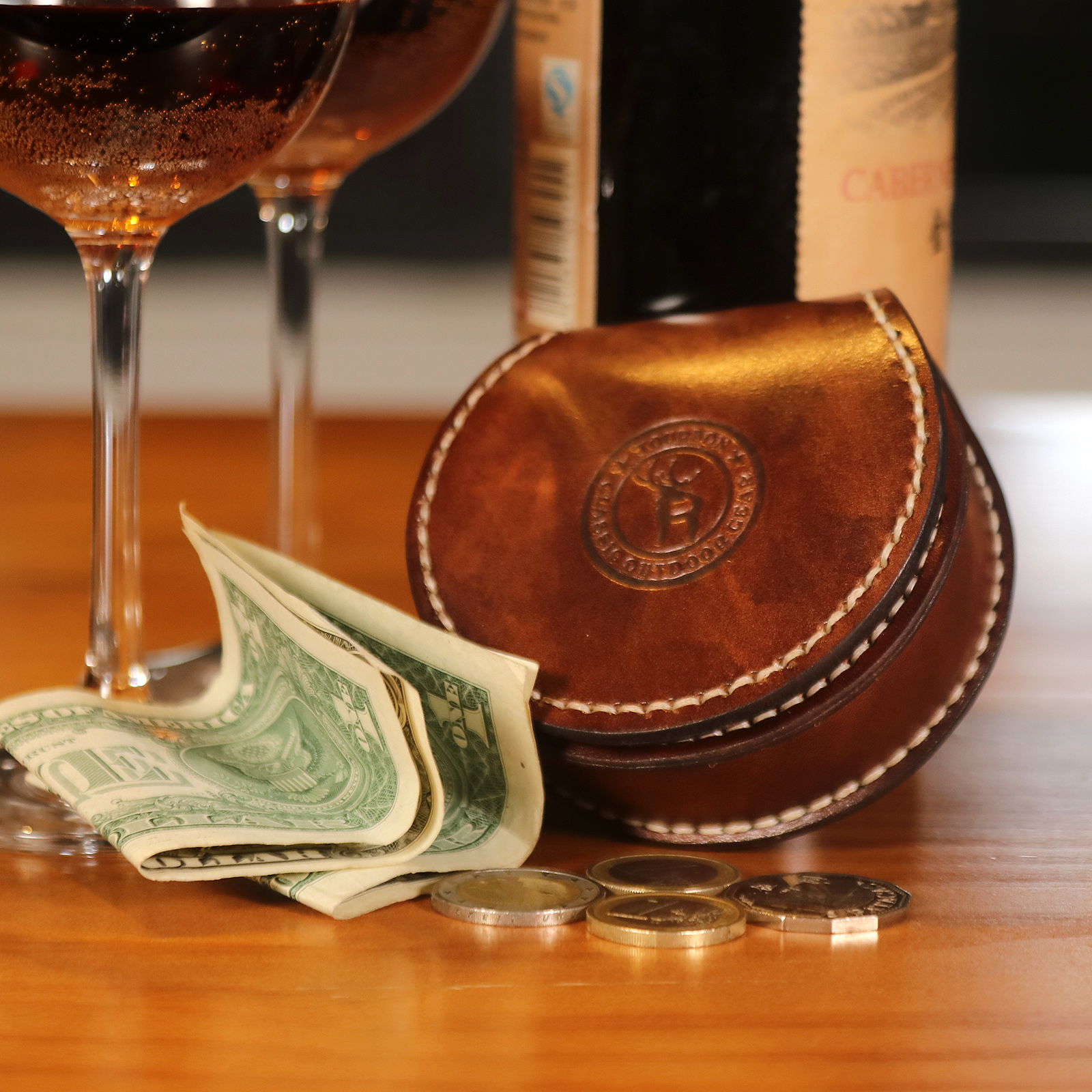 About TOURBON 100% Handmade Sewing Round Small Coin Purse Review 