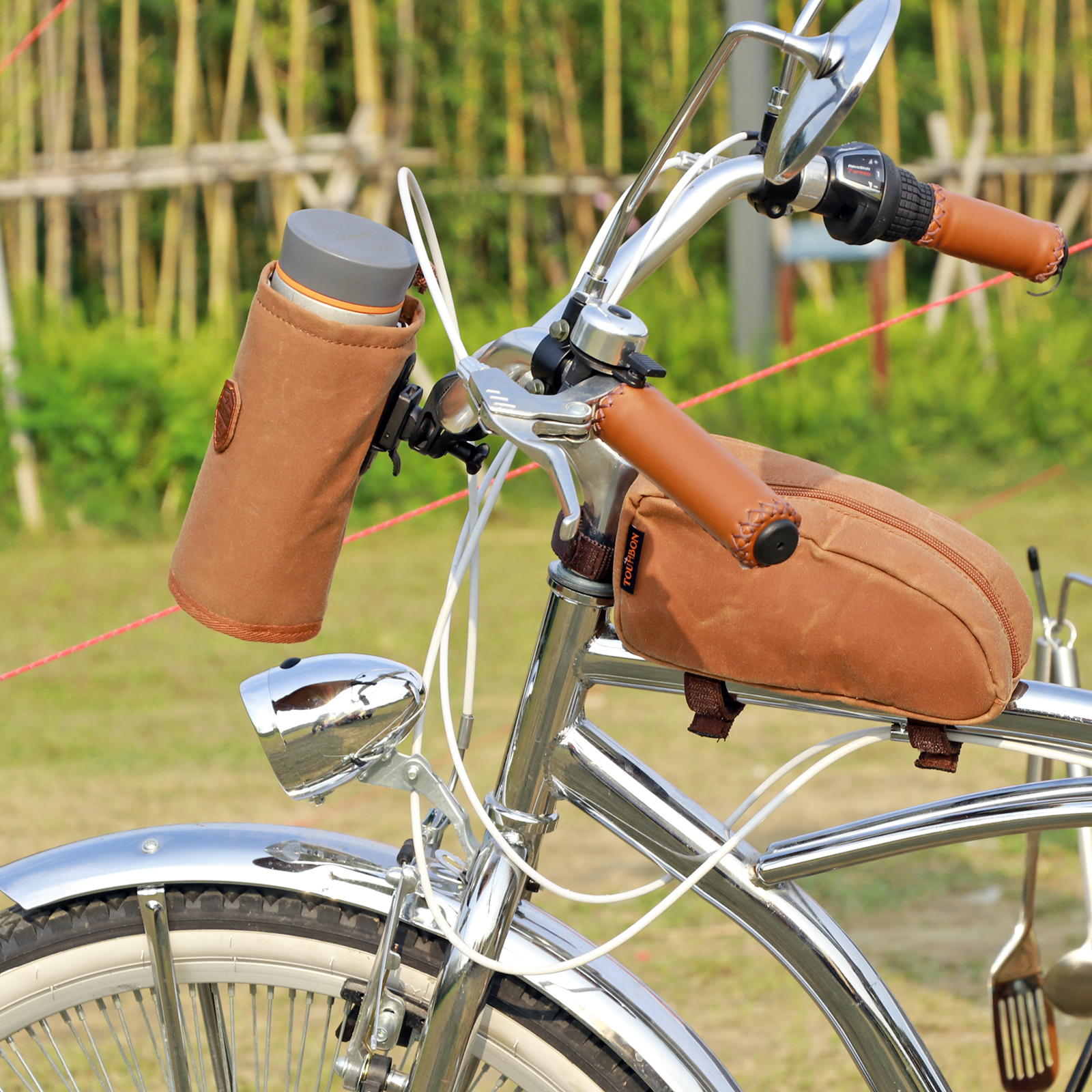 bike handlebar water bottle holder