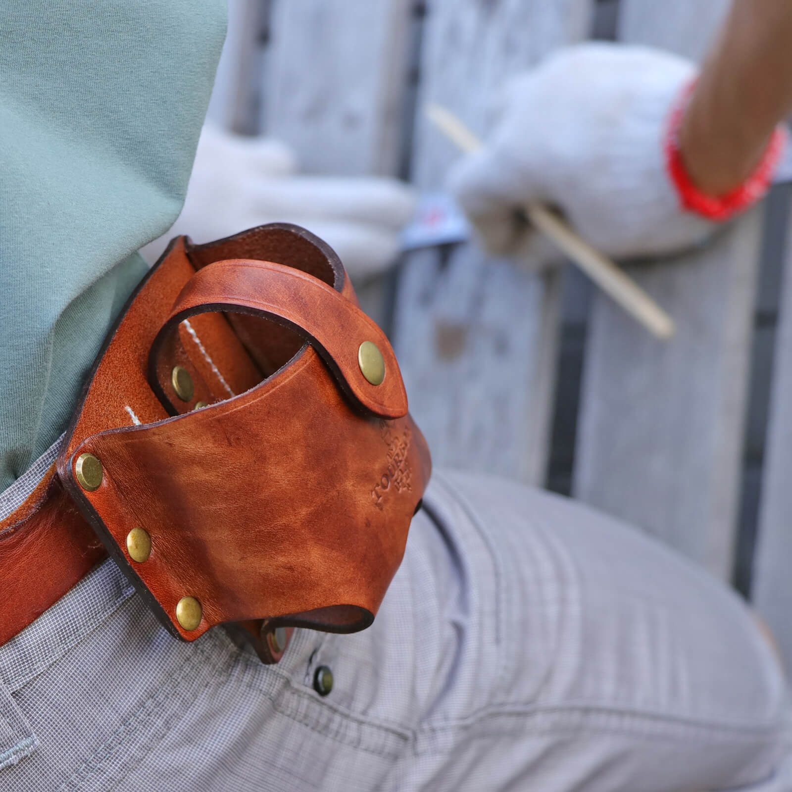 TOURBON Leather Tape Measure Holder Belt Clip Tool Pouch Brown