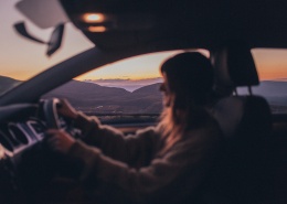 创建商品场景-多规格商品40张图片-商品描述图片+视频+表格+各种设置