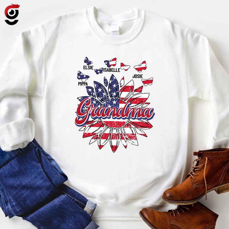 Personalized Grandma Sweatshirt USA Flag Flower, Custom Grandkid names Grandma Sweatshirt, Mimi Nana Sweatshirt, Flower Custom Kiname Shirt