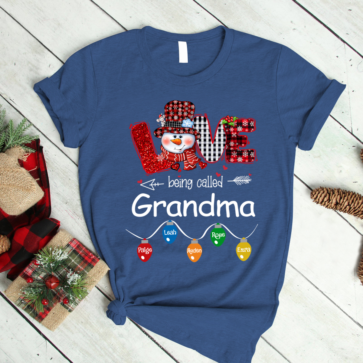 Love Being Called Grandma Christmas With Grandkids Light T-Shirt