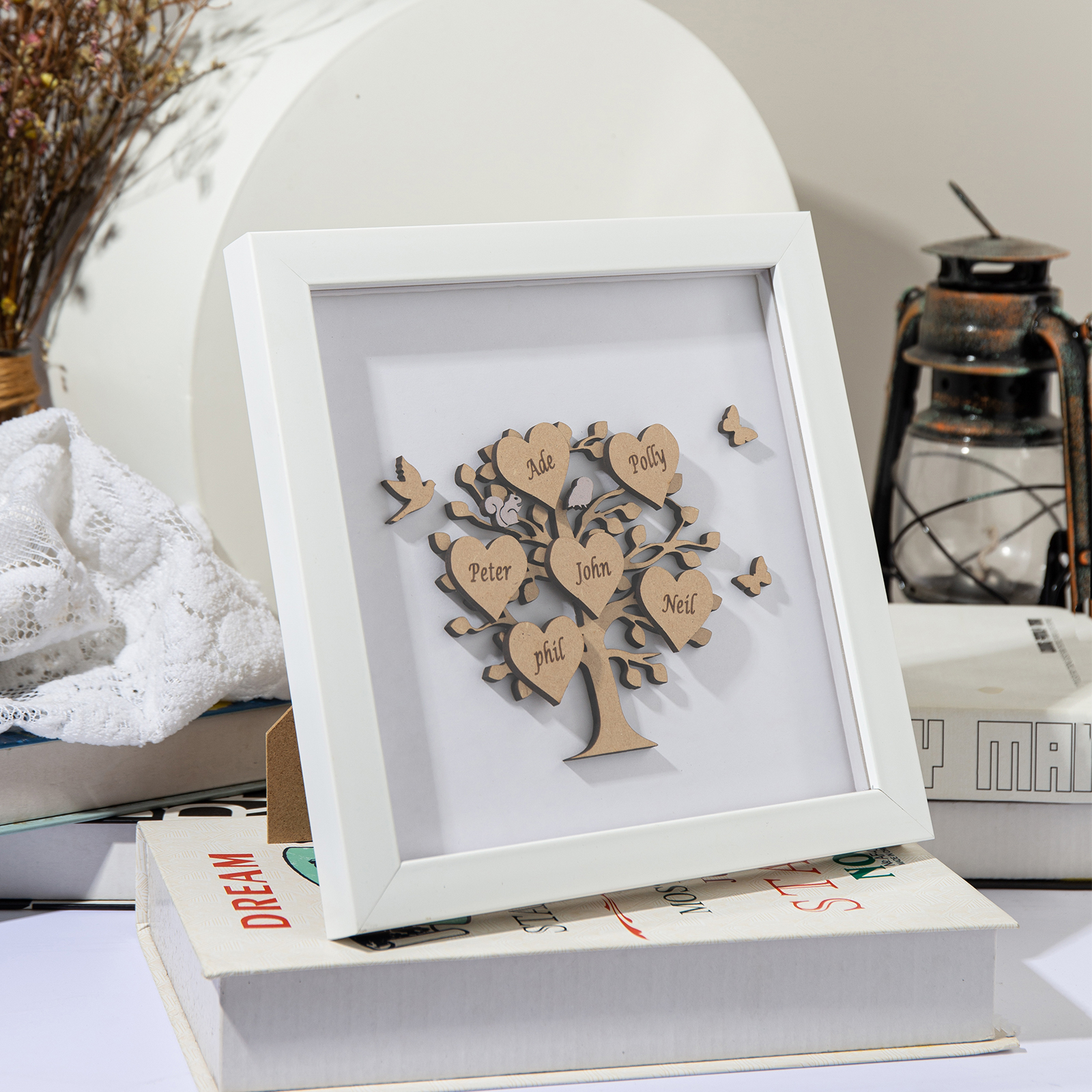 Personalized Family Tree Wood Frame with 6 Names Engraved on the "Heart", Family Tree LED Light Picture Frame