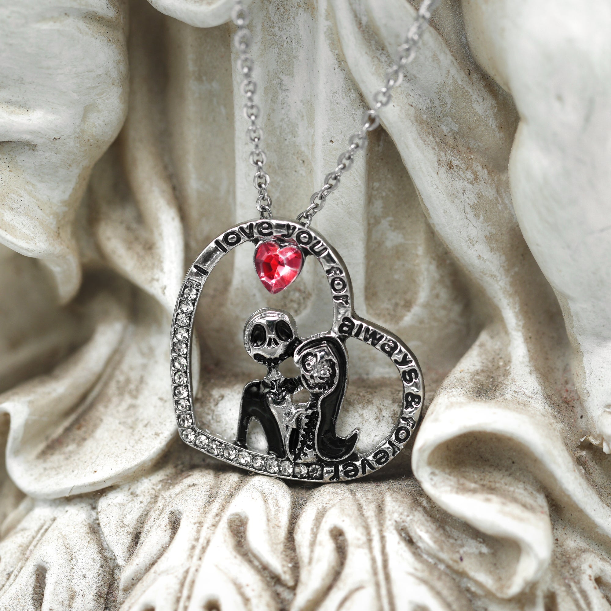  Nightmare Dark Necklaces