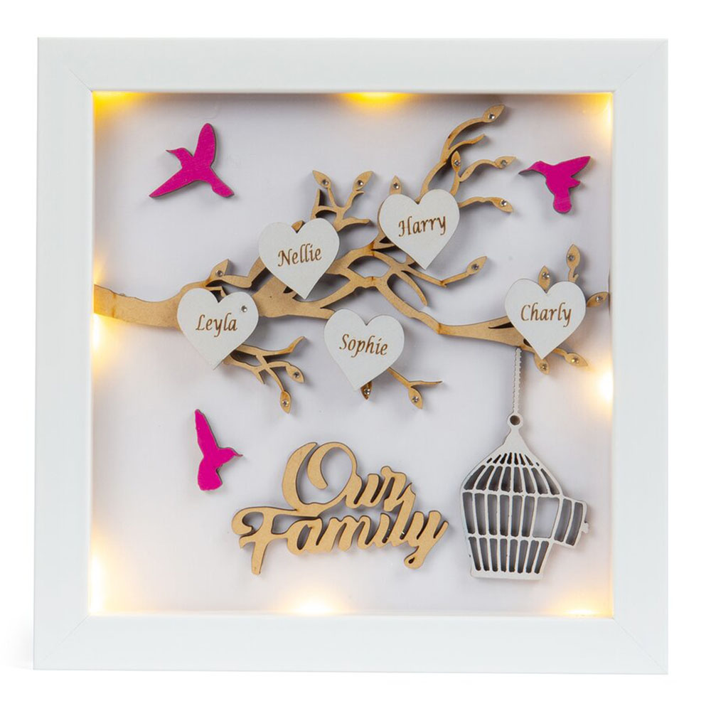 Personalized Family Tree Wood Frame with 5 Names Engraved on the "Heart", Our Family Tree LED Light Picture Frame