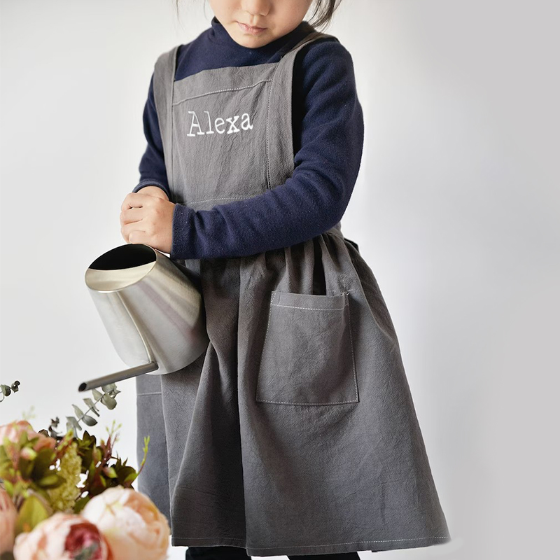 Personalized Embroidery Linen Apron with Pockets for Kid | Apron07