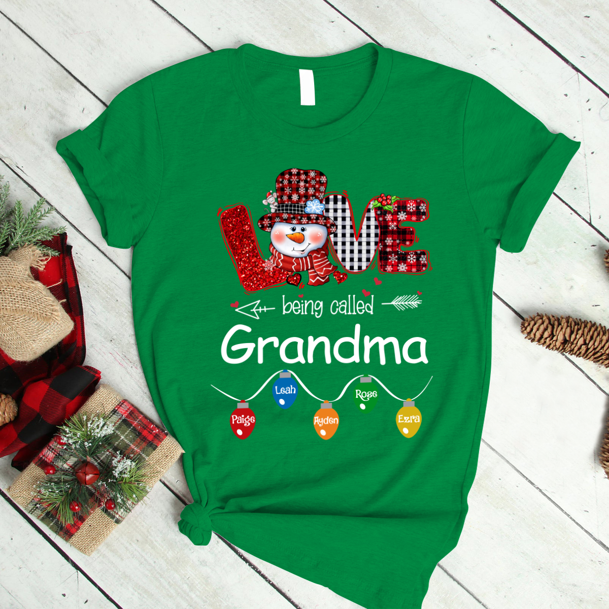 Love Being Called Grandma Christmas With Grandkids Light T-Shirt