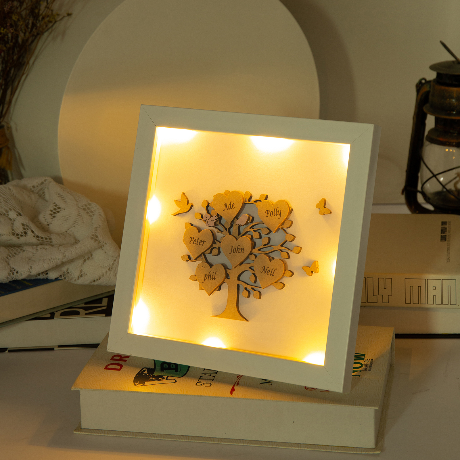 Personalized Family Tree Wood Frame with 6 Names Engraved on the "Heart", Family Tree LED Light Picture Frame