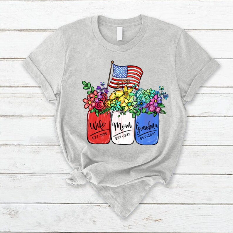 Personalized Grandma Shirt, 4th of july shirt for mother-in-law, America Flag and Rainbow Floral Peace Wife Est Mom Est Grandma Est T-Shirt