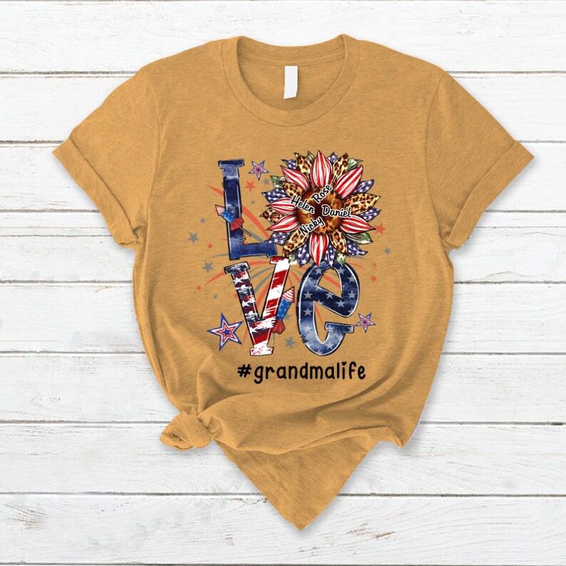 Personalized Grandma Shirt, Custom Love Grandma Life USA with Kid names, Grandma 4th of july Shirt Patriotic Version Tshirt, USA Grandma Tee