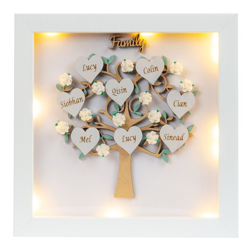Personalized Family Tree Wood Frame with 6 Names Engraved on the "Heart", Family Tree LED Light Picture Frame