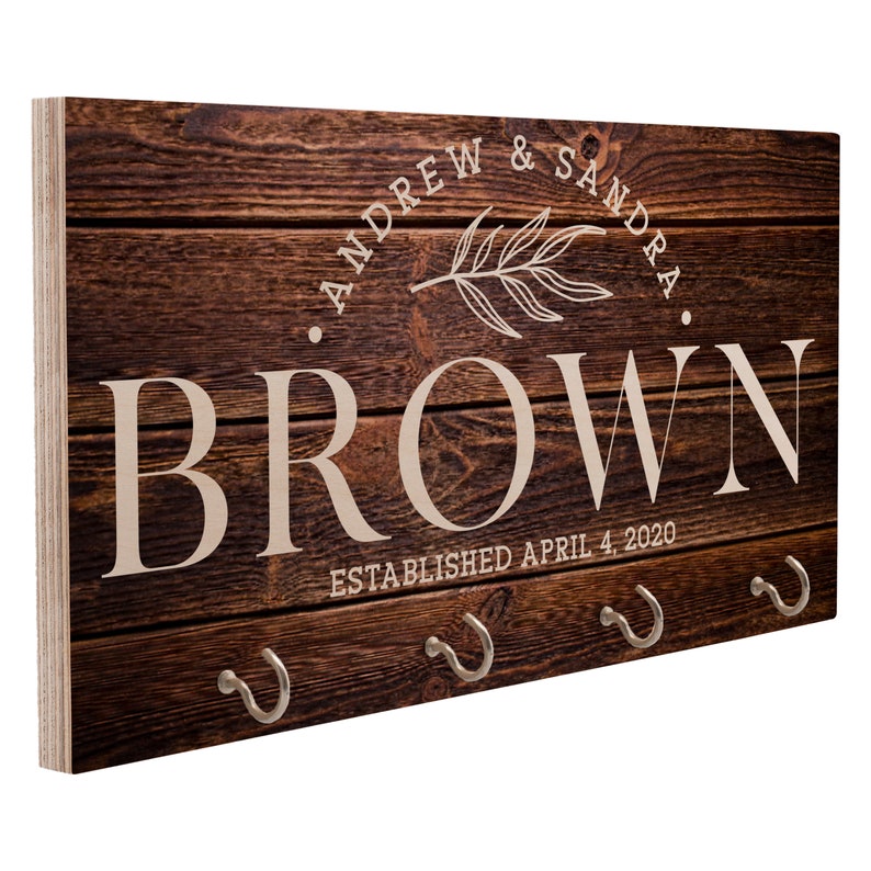 Personalized Wood Wall Mount Key Holder for Couple Mr. Mrs. Wedding Gift Customize Key Hook for Wall Hanger for Housewarming Gifts