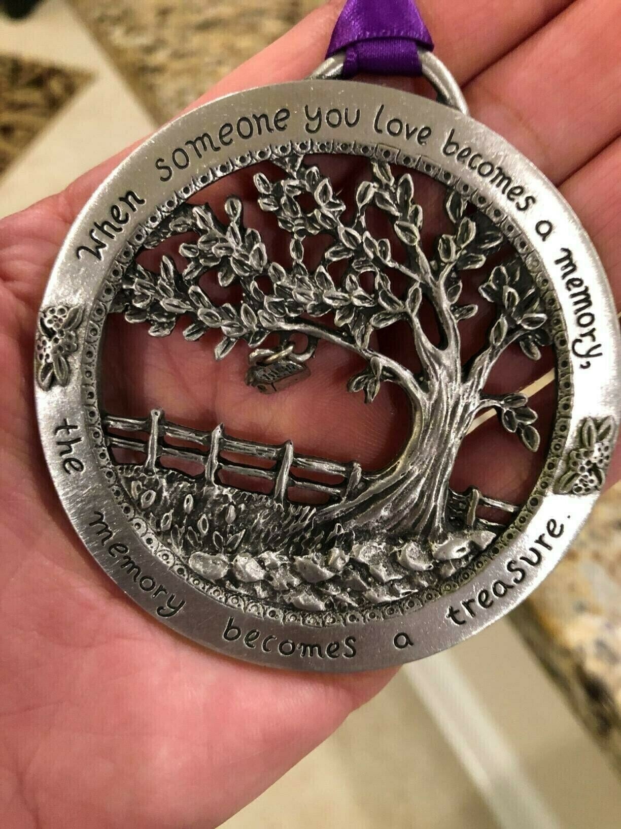 🎁Last Day Promotion- SAVE 49%⇝💓 "When Someone You Love Becomes a Memory" Life Tree Memorial Ornament