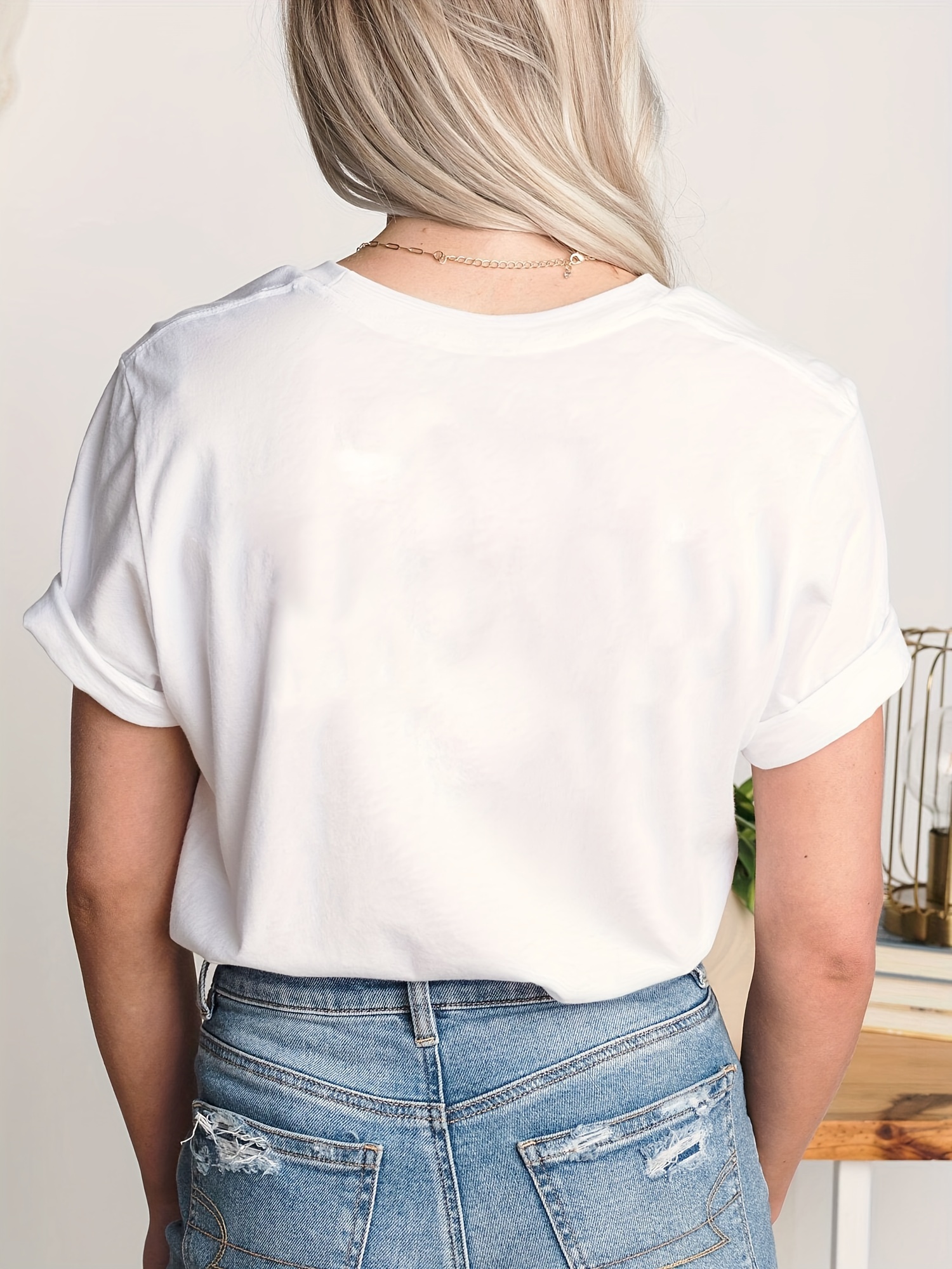 Plus Size Casual T-shirt, Women's Plus Graphic Print Short Sleeve V Neck Slight Stretch T-shirt