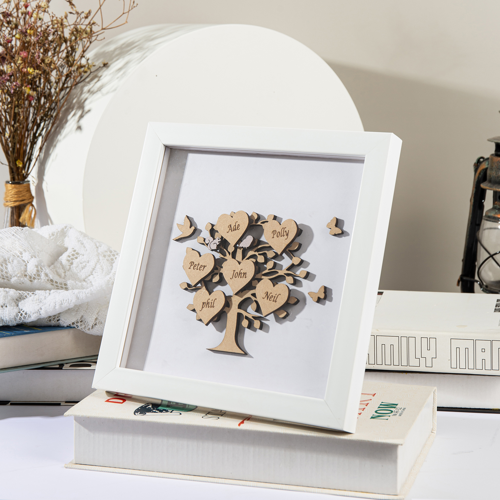 Personalized Family Tree Wood Frame with 6 Names Engraved on the "Heart", Family Tree LED Light Picture Frame