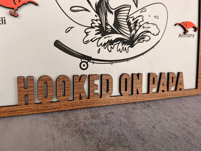 Hooked on Dad/Grandpa/papa engraved sign, gifts for papa, fishing sign, Personalized fishing christmas gifts for him, Retirement gift