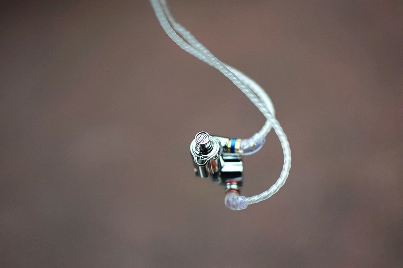 TRN TA1 1BA+1DDハイブリッドユニットインイヤーヘッドフォン、バランスアーマチュアおよびダイナミックドライブユニットヘッドフォン、HIFIベーススポーツDJヘッドフォン