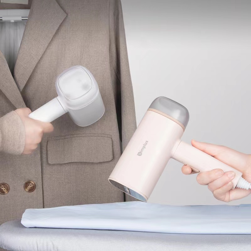 User Manual - Foldable Handheld Garment Steamer GTJH011