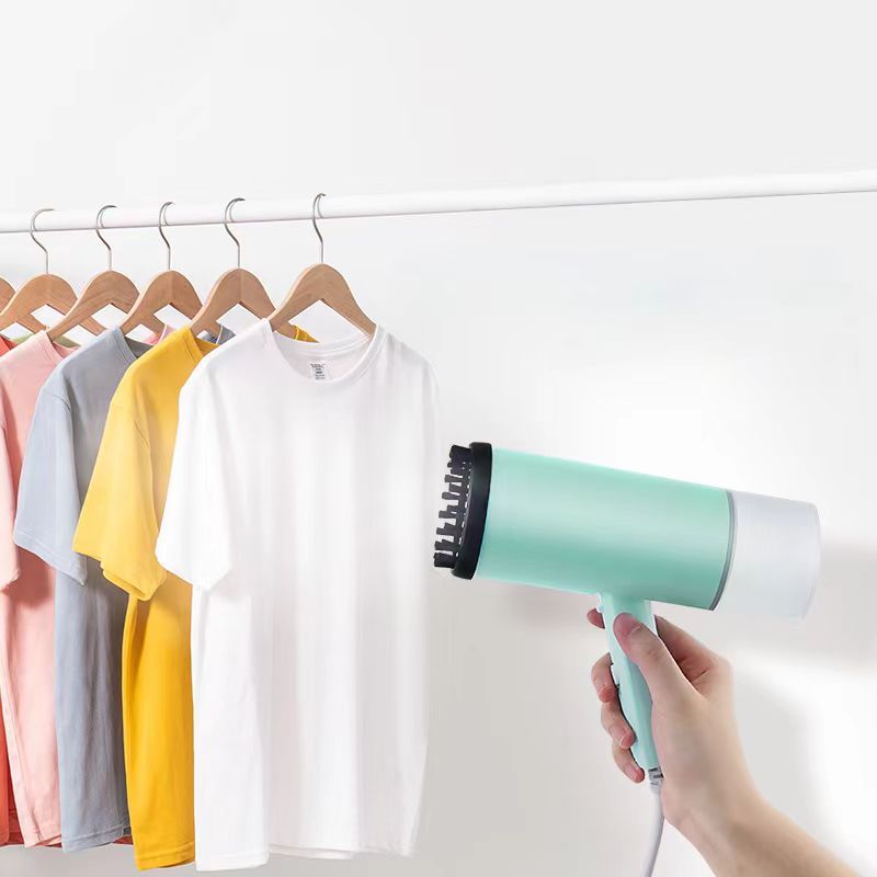 User Manual Foldable Handheld Garment Steamer GTJH001