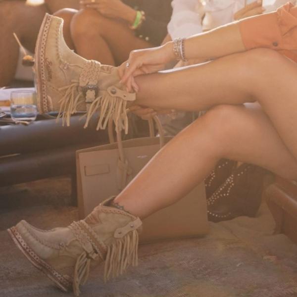 Cosypairs  Vintage Tassel Stone-Washed Boots