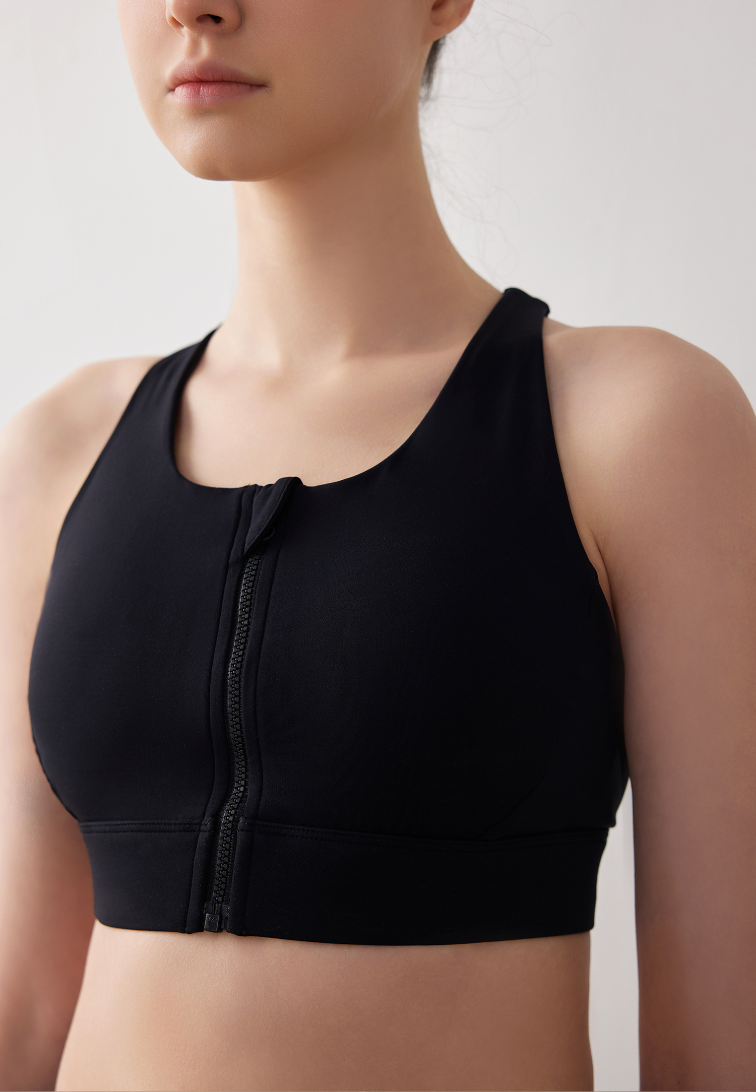 Zip Midline Bra