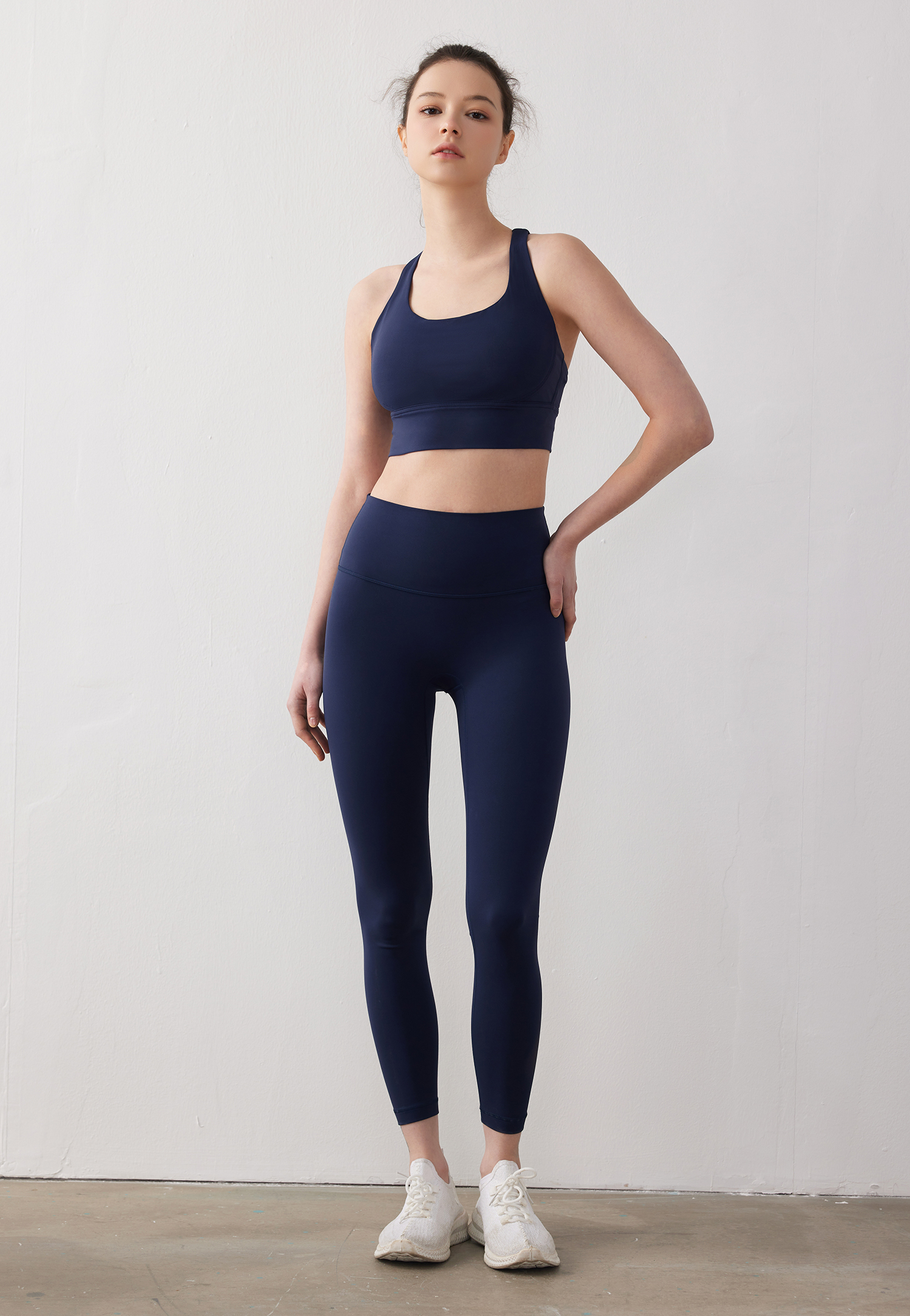 Knockout Multi-Strap Longline Sports Bra