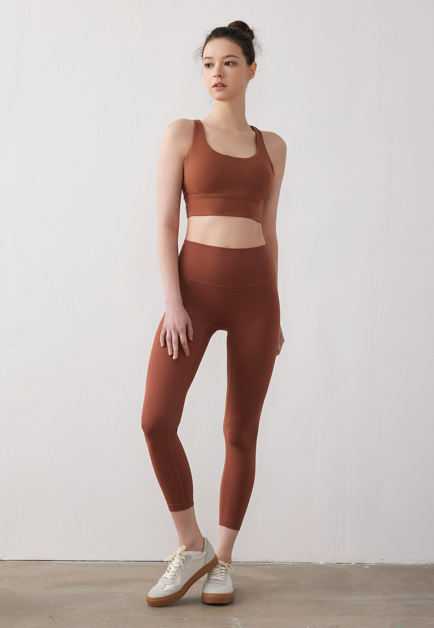 Knockout Multi-Strap Longline Sports Bra