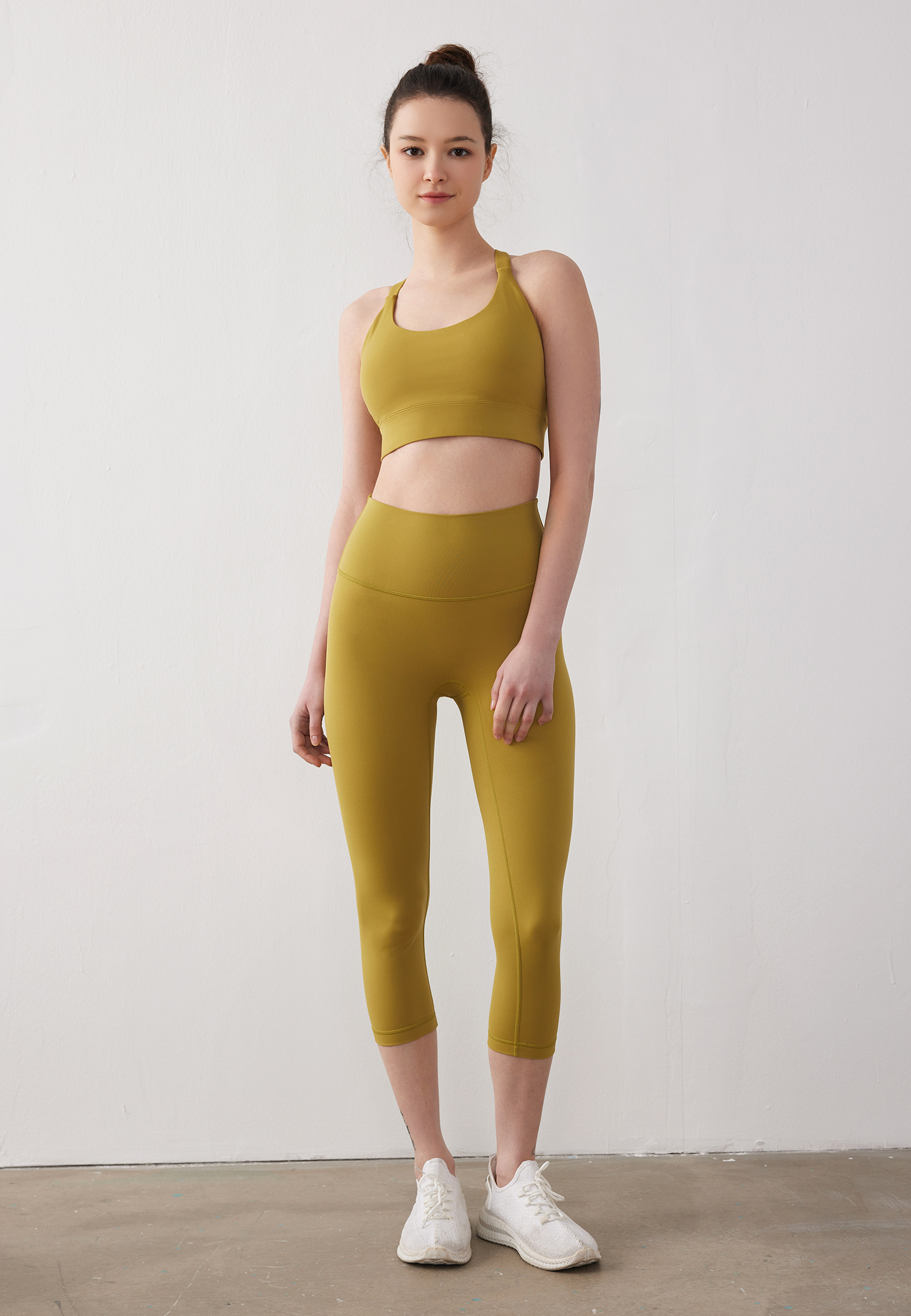 Swiftly Cropped Legging