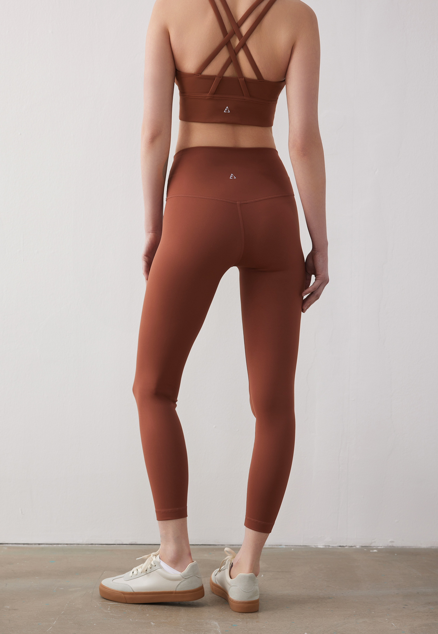 Knockout Ankle Legging
