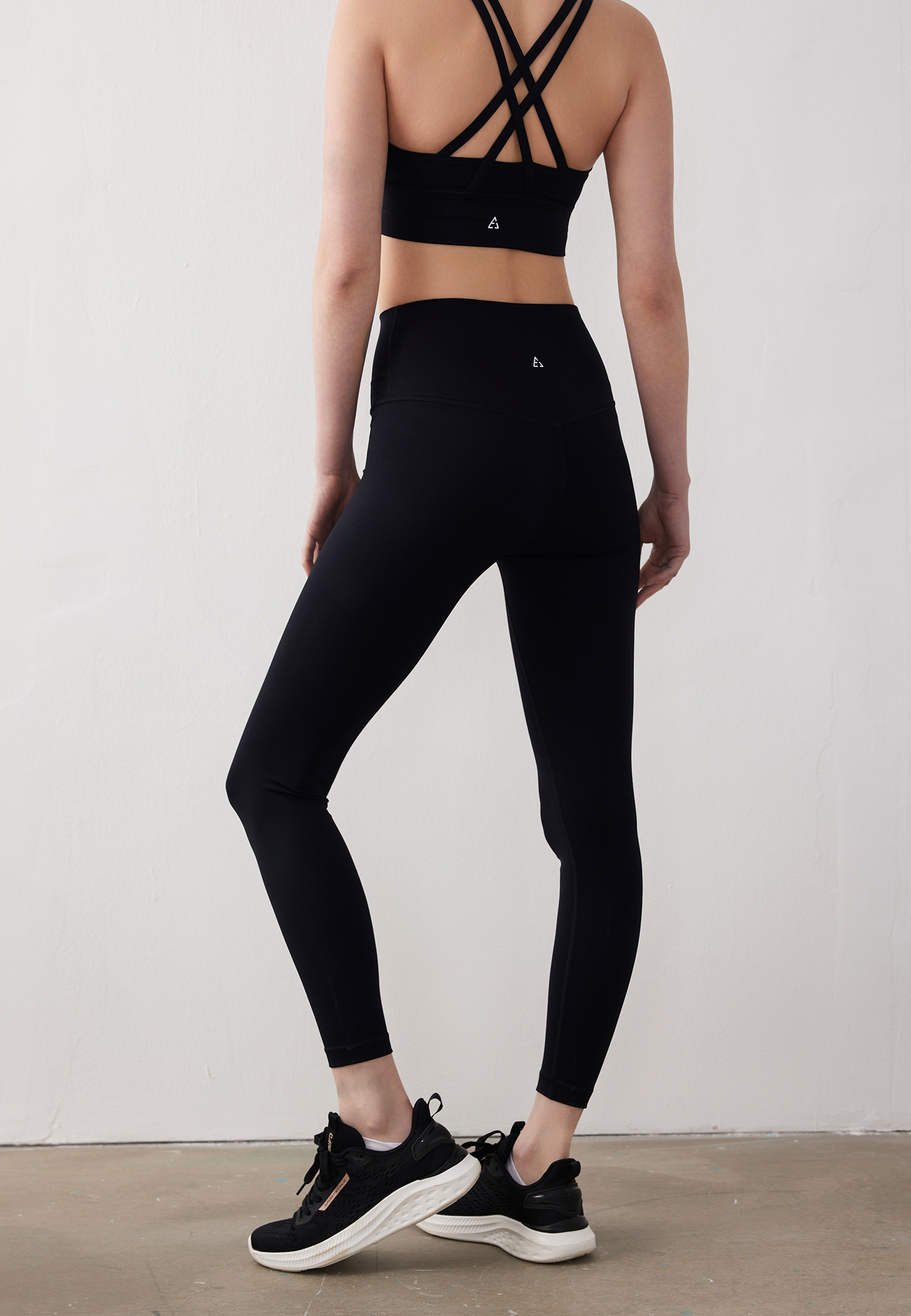 Knockout Ankle Legging
