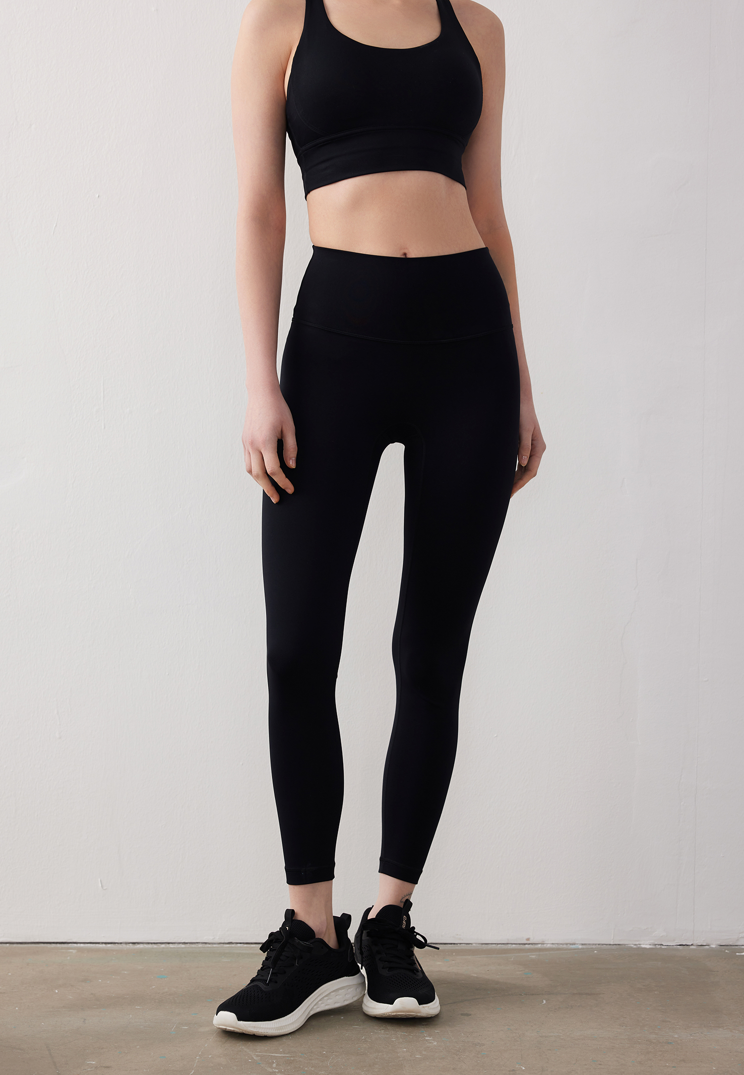 Knockout Ankle Legging