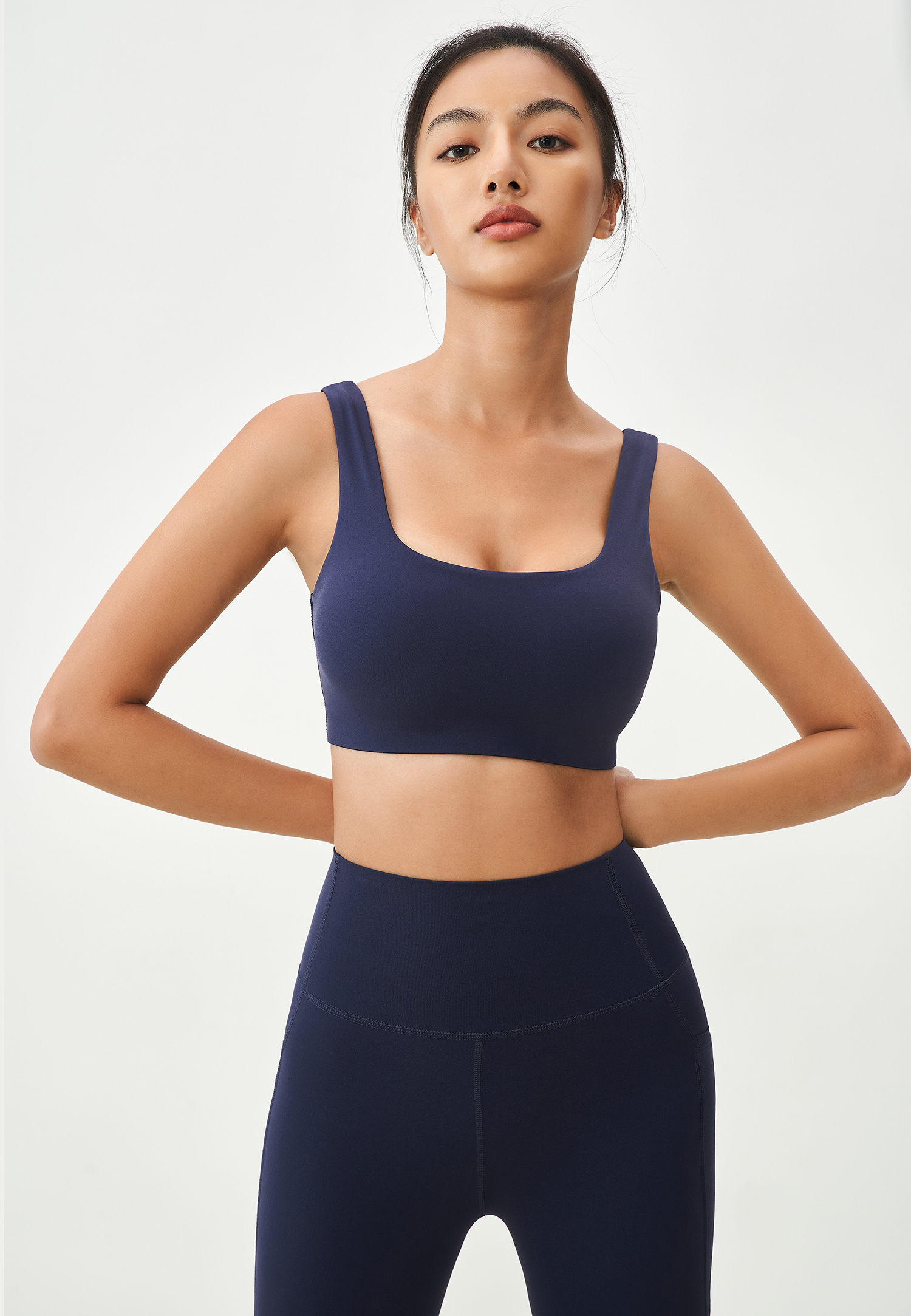 Arch-On Scoop neck Bra with Lycra