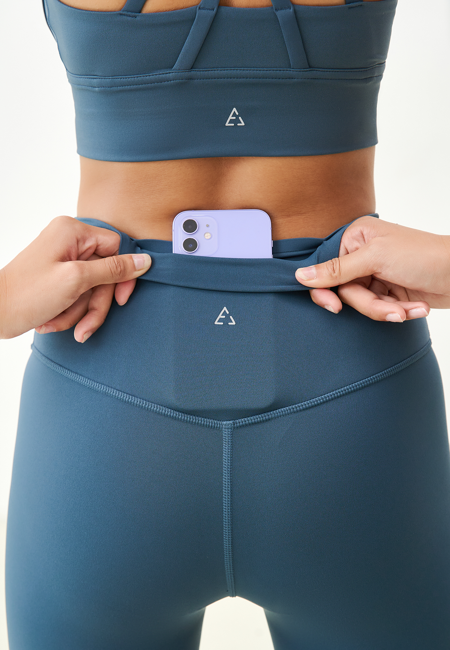 Swiftly Cropped Leggings