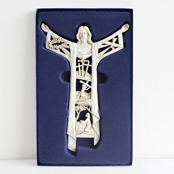 Risen Christ Wall Cross Jesus Figures - BUY 2 FREE SHIPPING