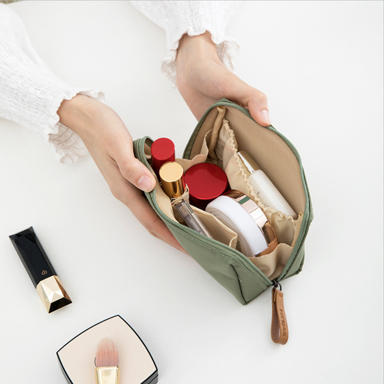 Travel Makeup Pouch for Women - BUY 3 FREE SHIPPING