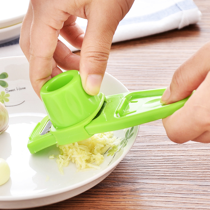 Garlic Grinder - BUY 2 GET 2 FREE