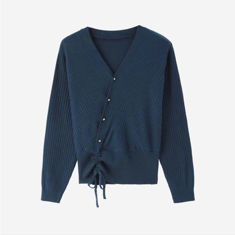 V領設計感百搭顯瘦打底衫