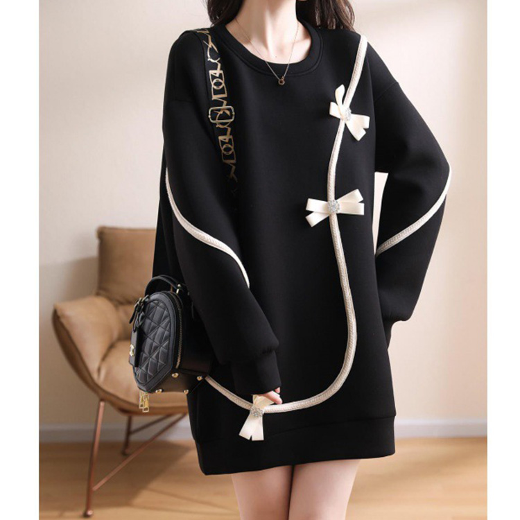 氣質百搭蝴蝶結繡花寬鬆衛衣裙