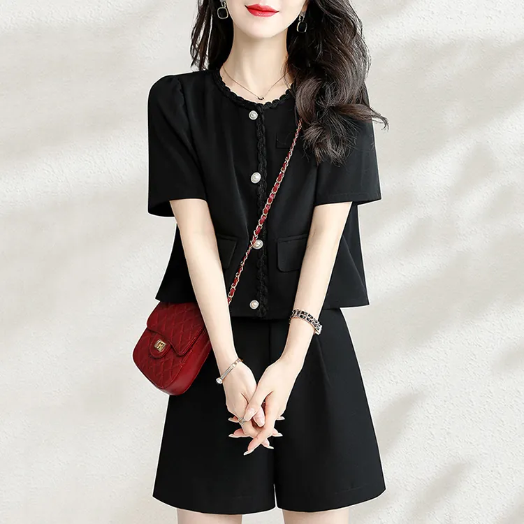 精緻花邊圓領短袖外套+闊腿短褲套裝