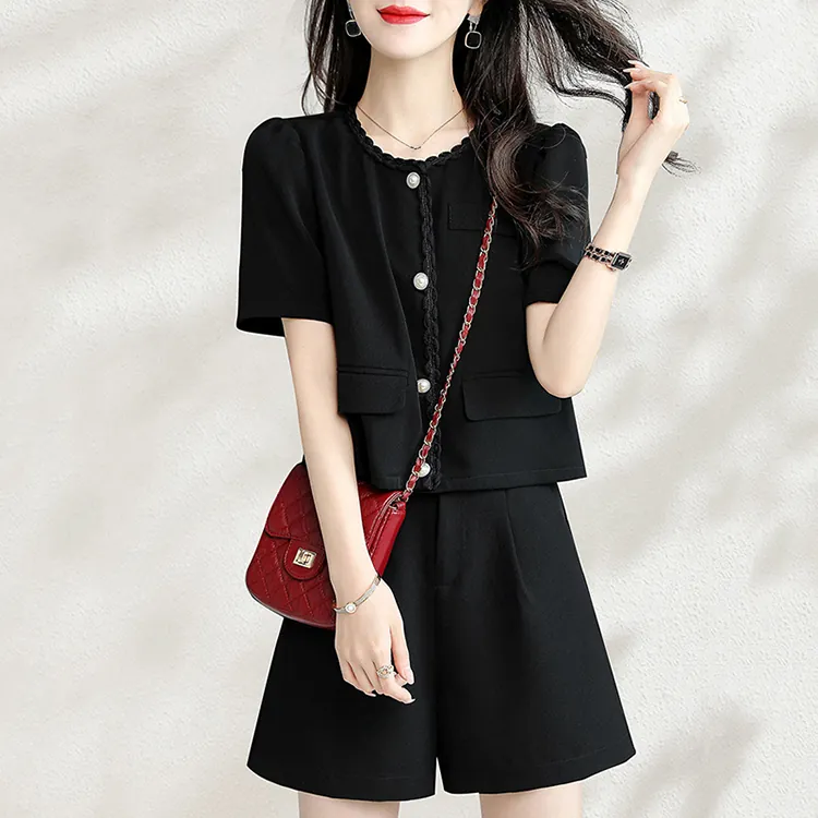 精緻花邊圓領短袖外套+闊腿短褲套裝